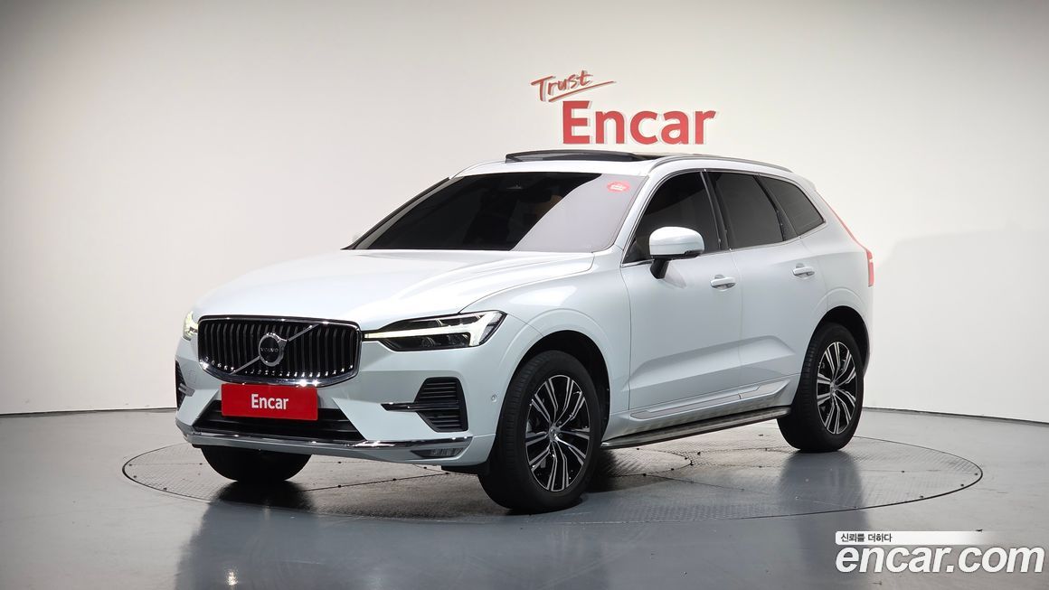 Volvo XC60 2022