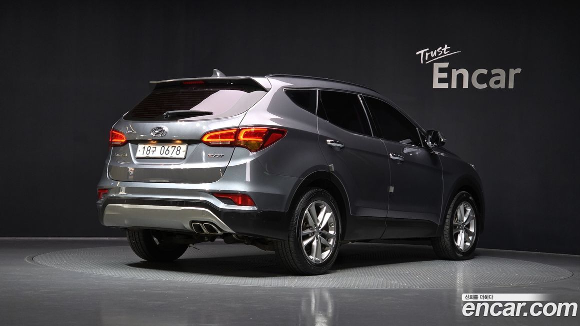 Hyundai Santafe 2016