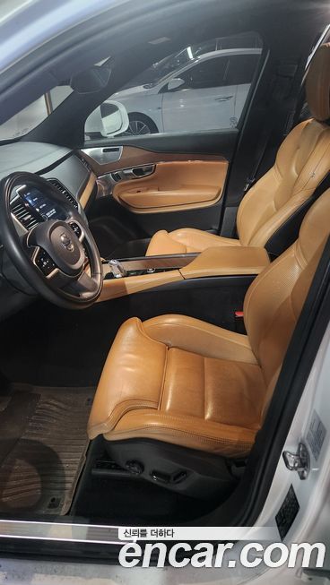 Volvo XC90 2019