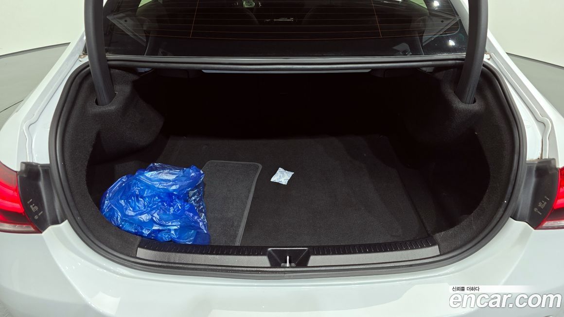 Mercedes-Benz A-Class 2021