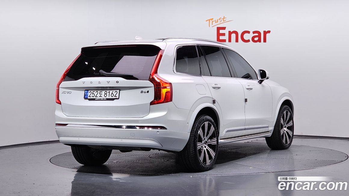 Volvo XC90 2024