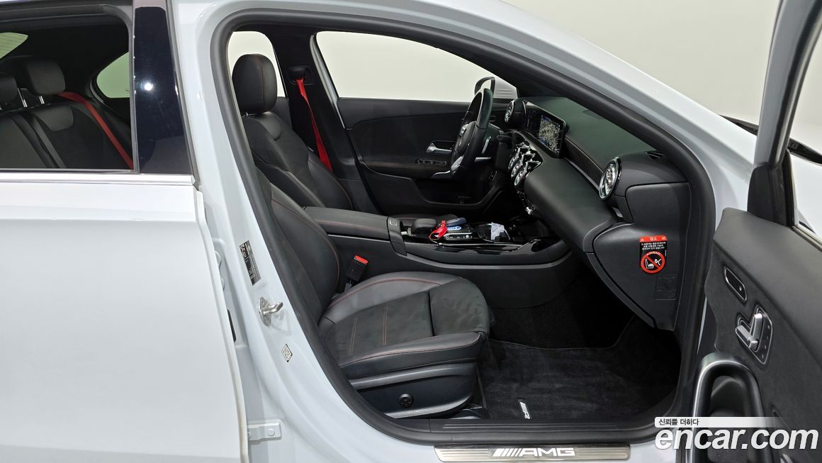 Mercedes-Benz A-Class 2021