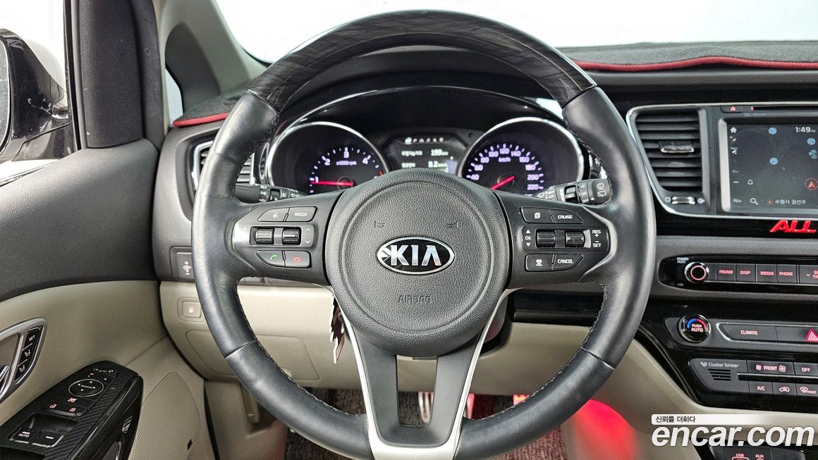 Kia Canival 2018