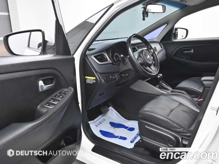 Kia Carens 2018