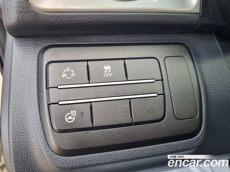 KG_Mobility_Ssangyong TIBOLI 2015