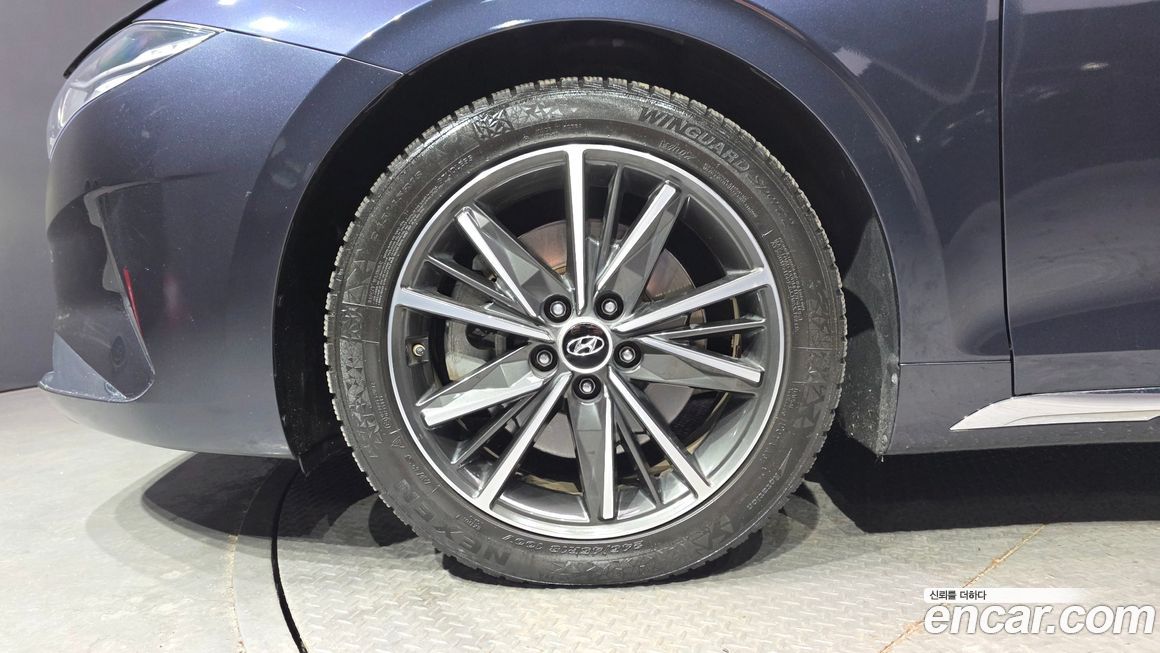 Hyundai Grandeur 2020