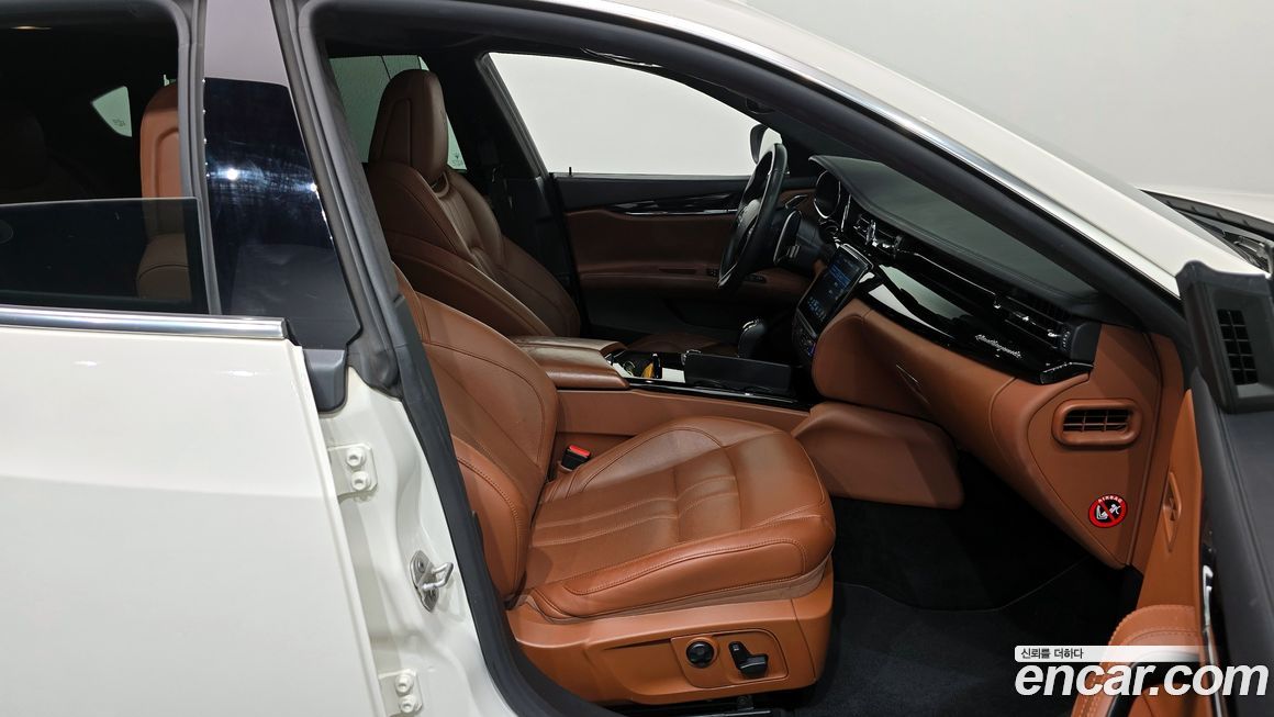 Maserati Quattroporte 2017