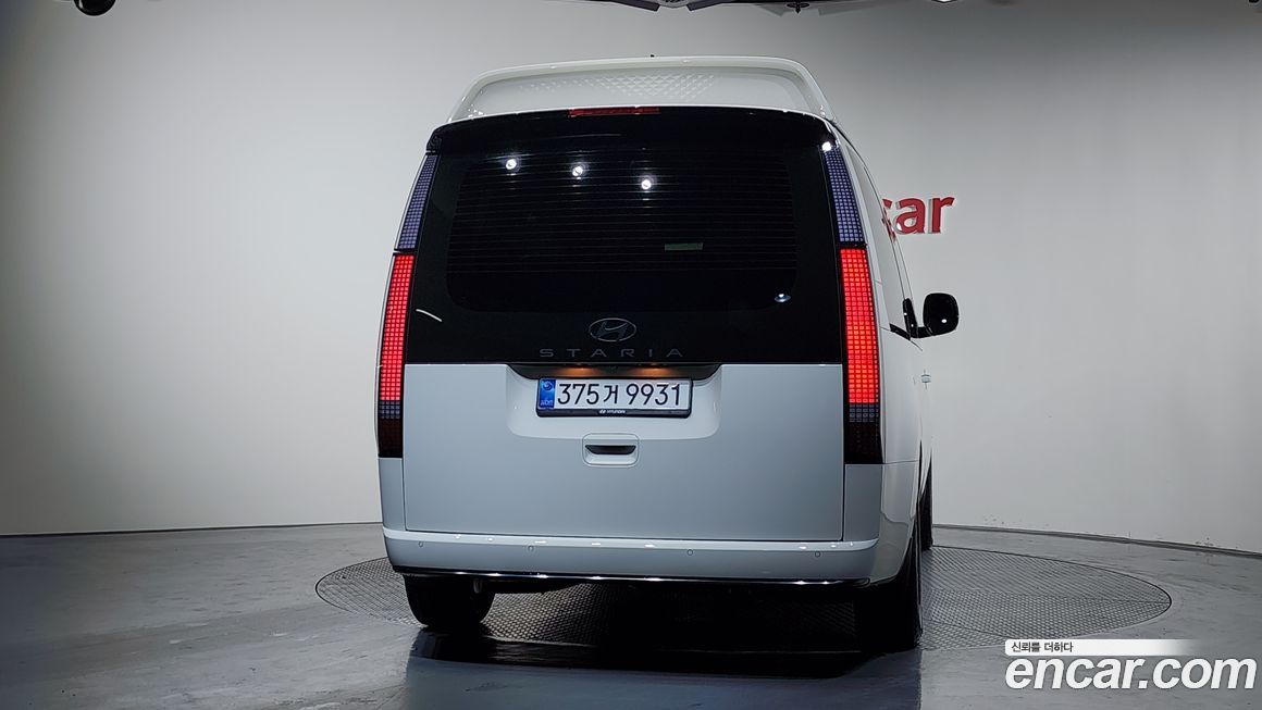 Hyundai Staria 2025