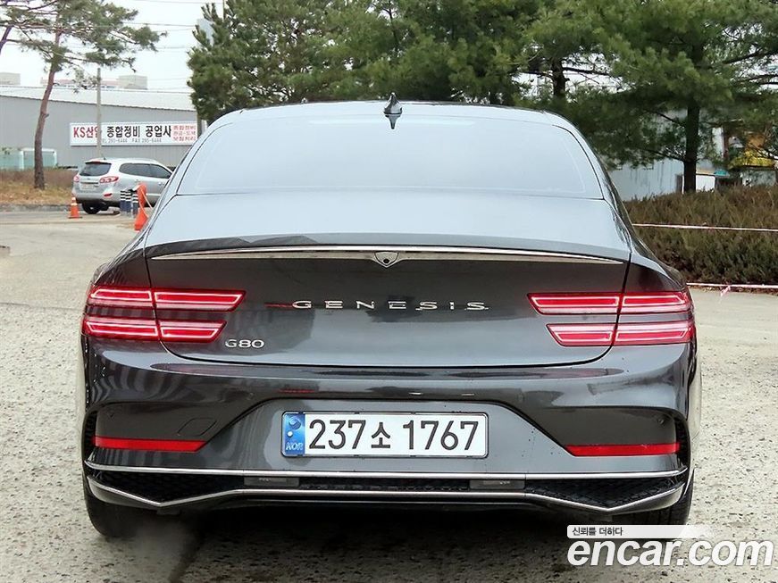Genesis G80 2025