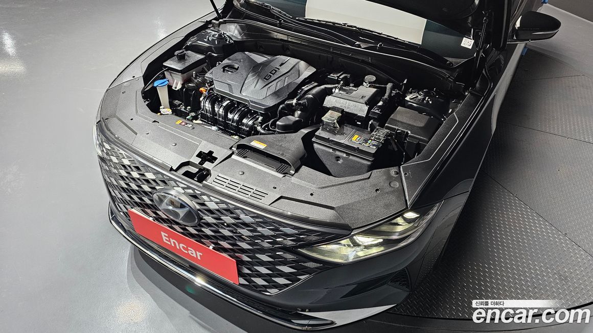 Hyundai Grandeur 2022