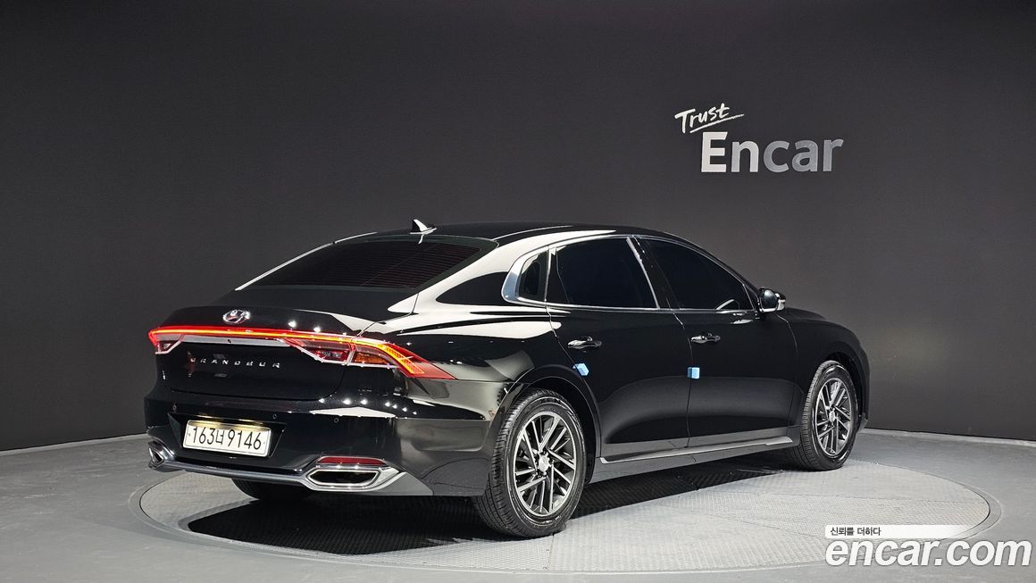 Hyundai Grandeur 2022