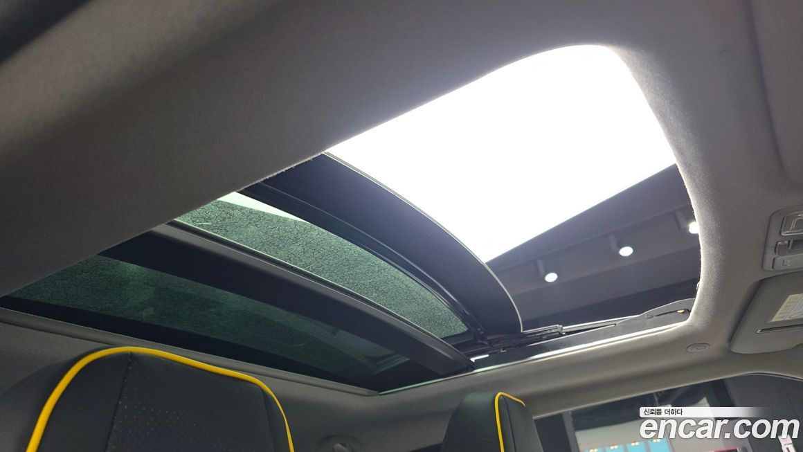 Hyundai Veloster 2013