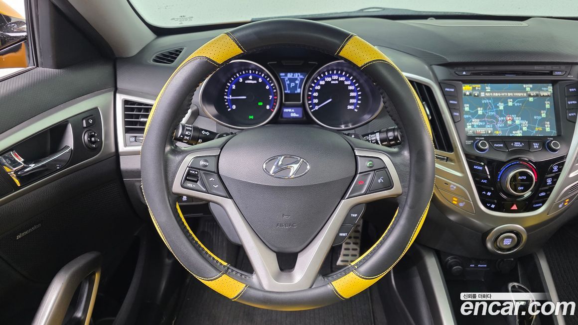 Hyundai Veloster 2013