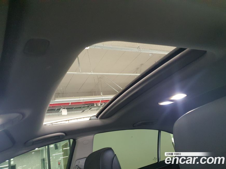 Hyundai Genesis 2013