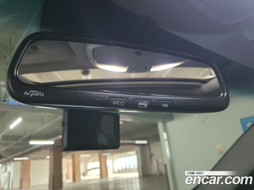 Hyundai Genesis 2013