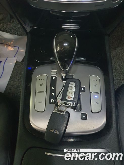 Hyundai Genesis 2013