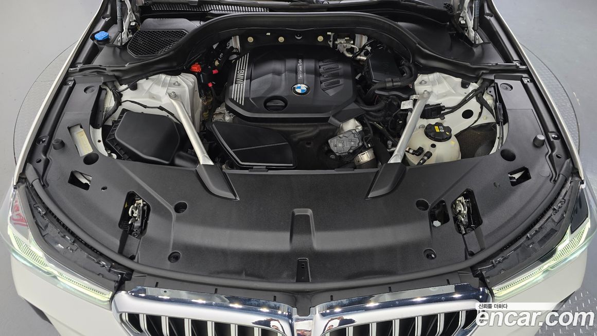 BMW Gran Turismo 2021