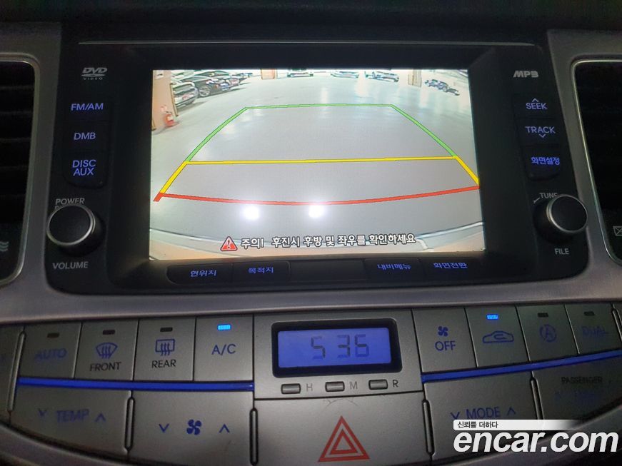 Hyundai Genesis 2013