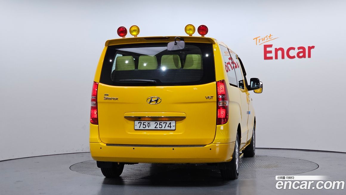Hyundai Starex 2015