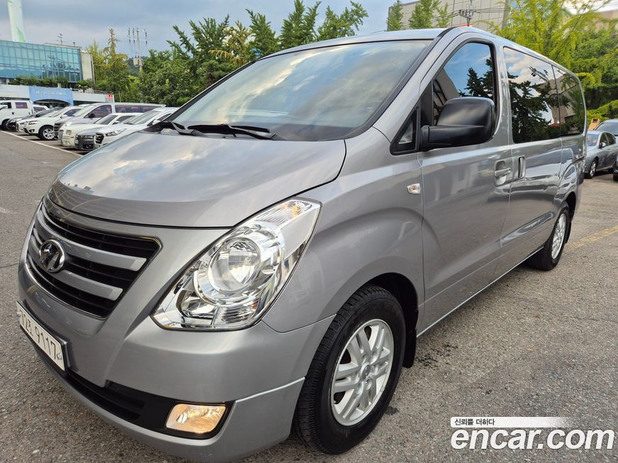 Hyundai Starex 2016