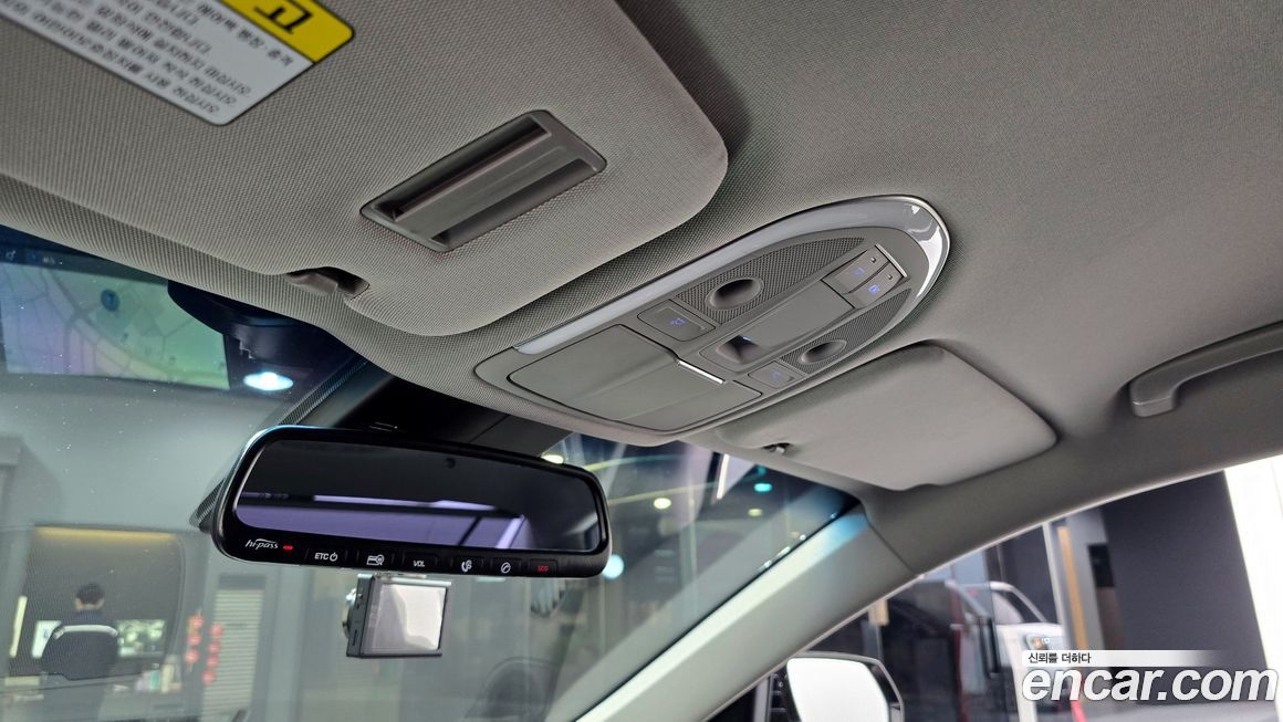 Hyundai Genesis 2015