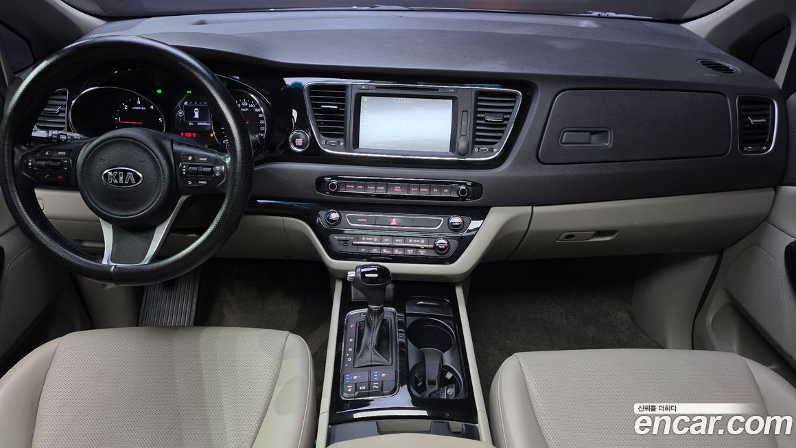 Kia Canival 2016