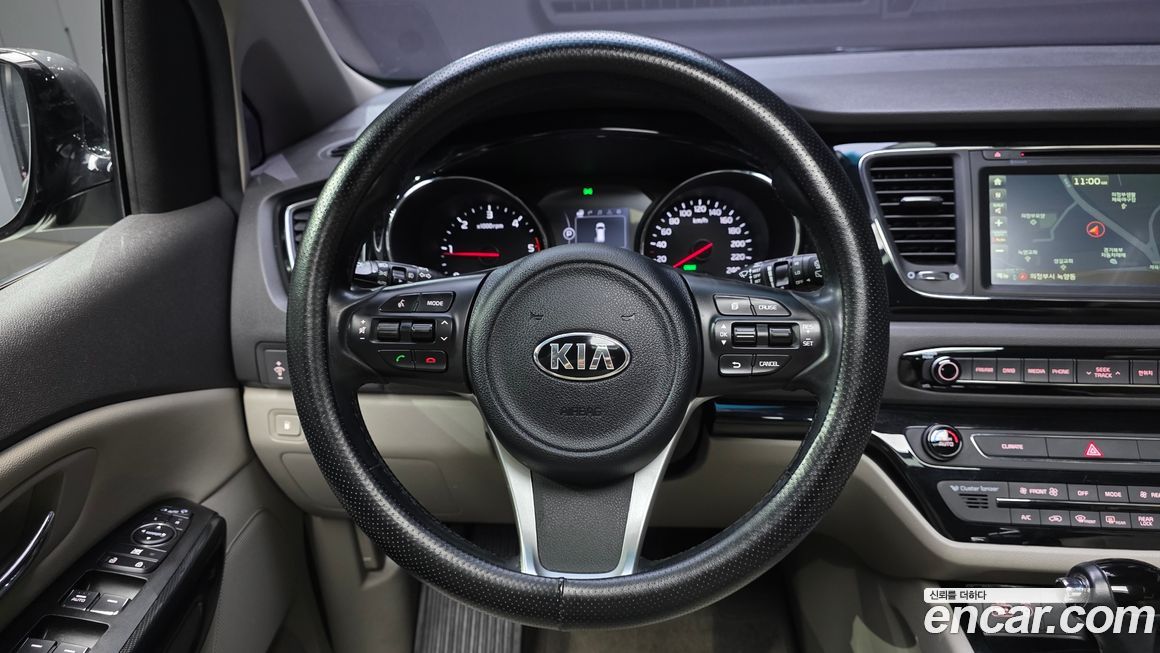 Kia Canival 2016