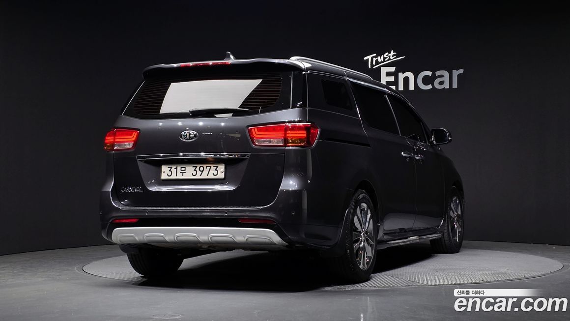 Kia Canival 2016