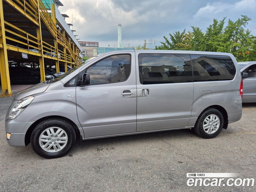 Hyundai Starex 2016
