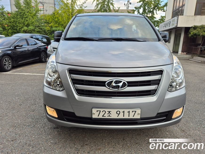 Hyundai Starex 2016
