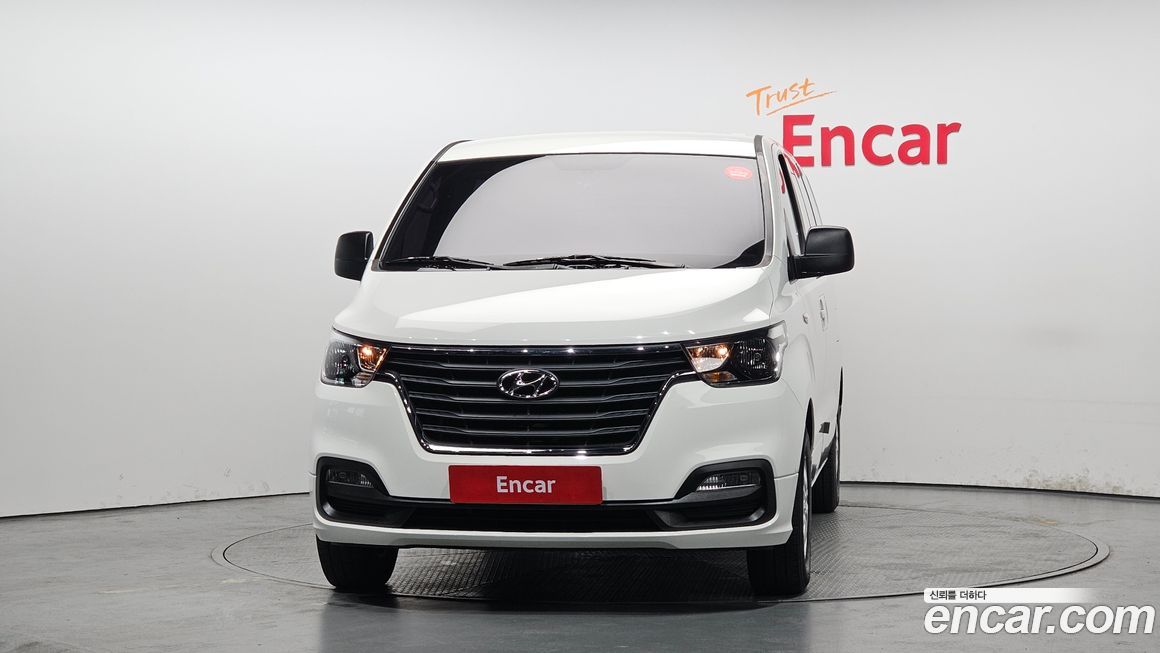 Hyundai Starex 2019