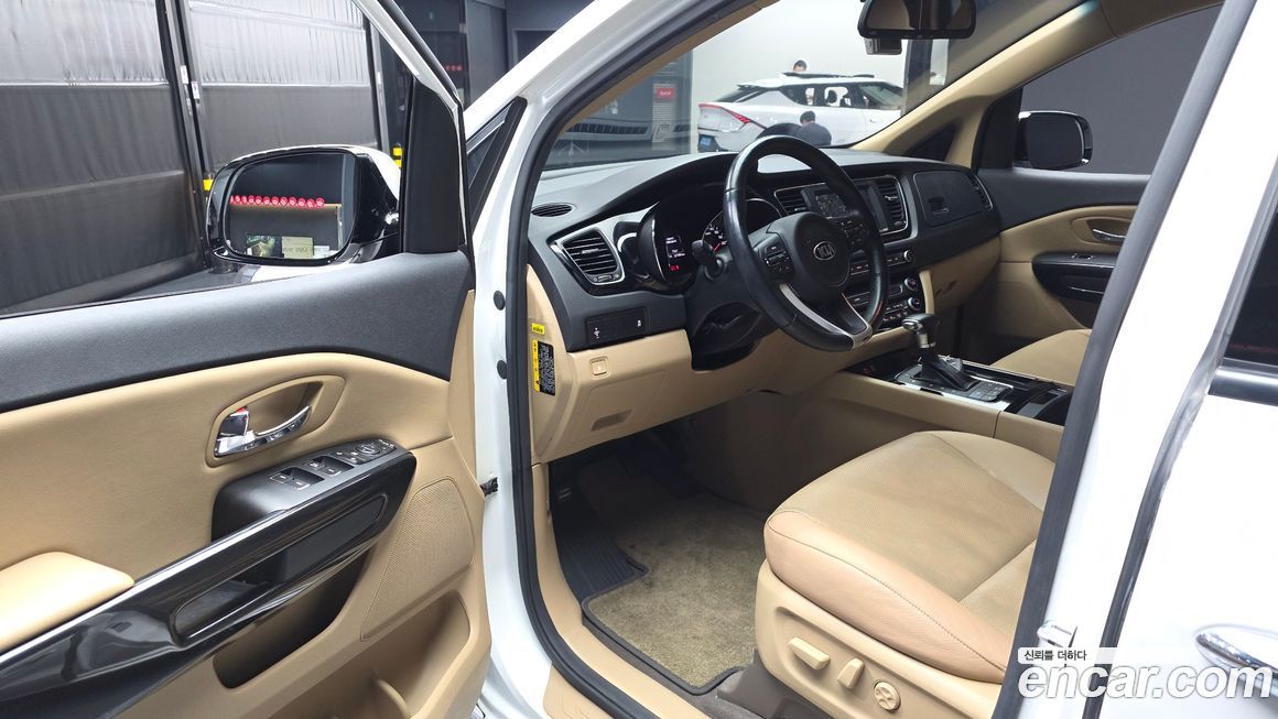Kia Canival 2017
