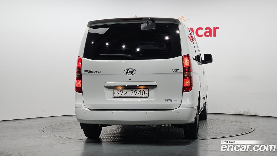 Hyundai Starex 2019