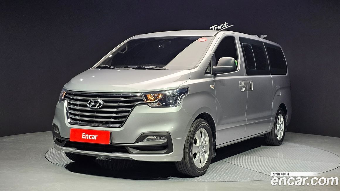 Hyundai Starex 2019