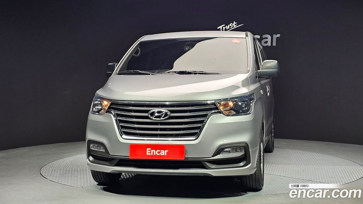 Hyundai Starex 2019