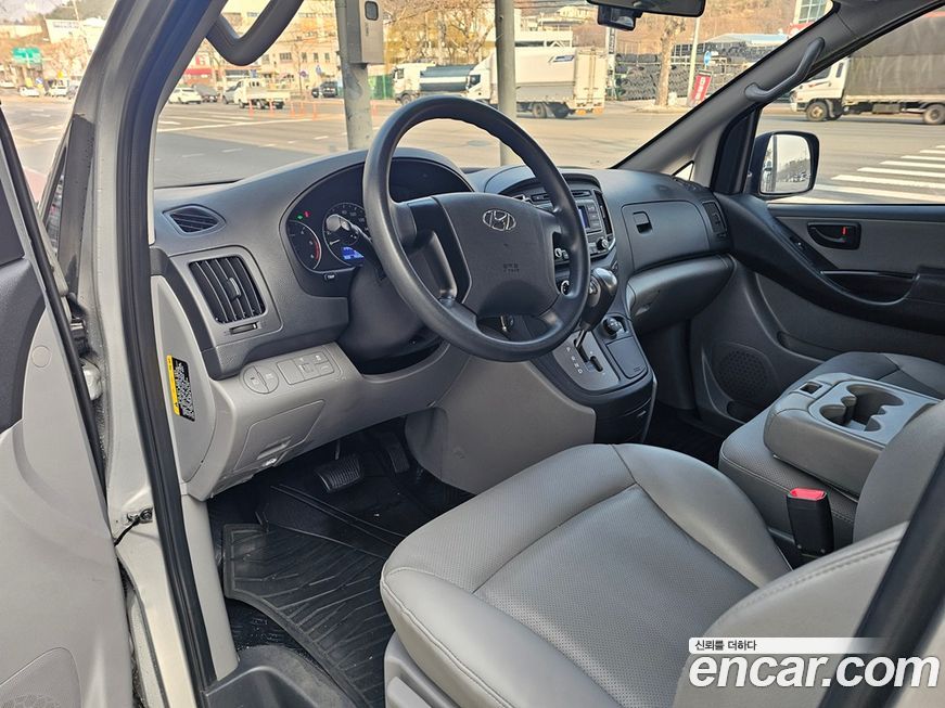 Hyundai Starex 2020