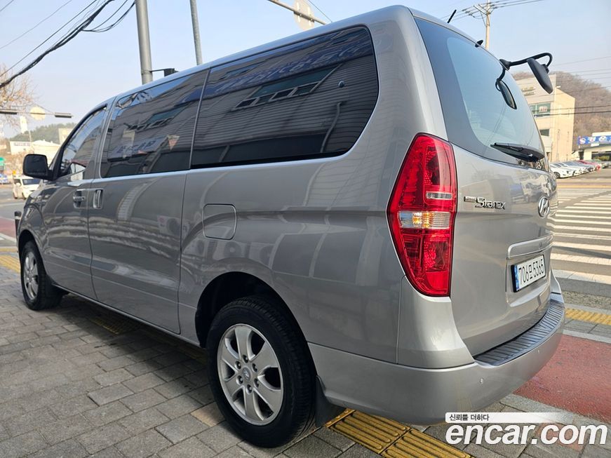 Hyundai Starex 2020