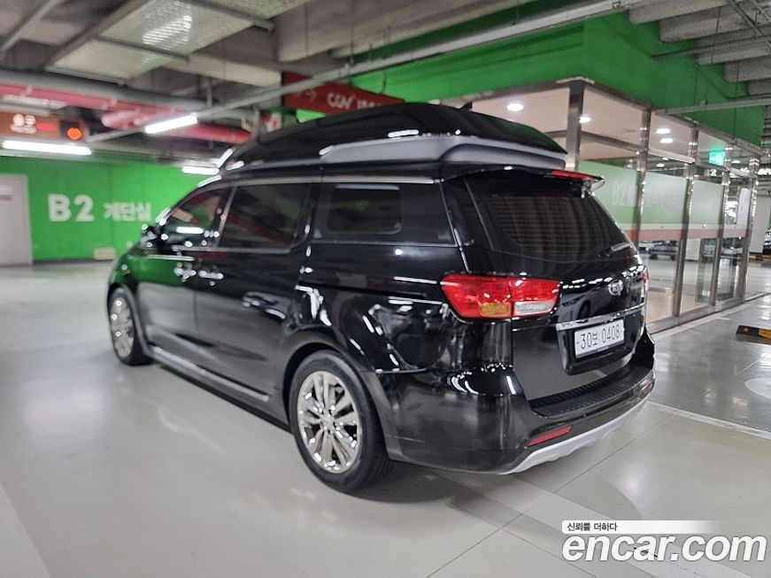 Kia Canival 2016