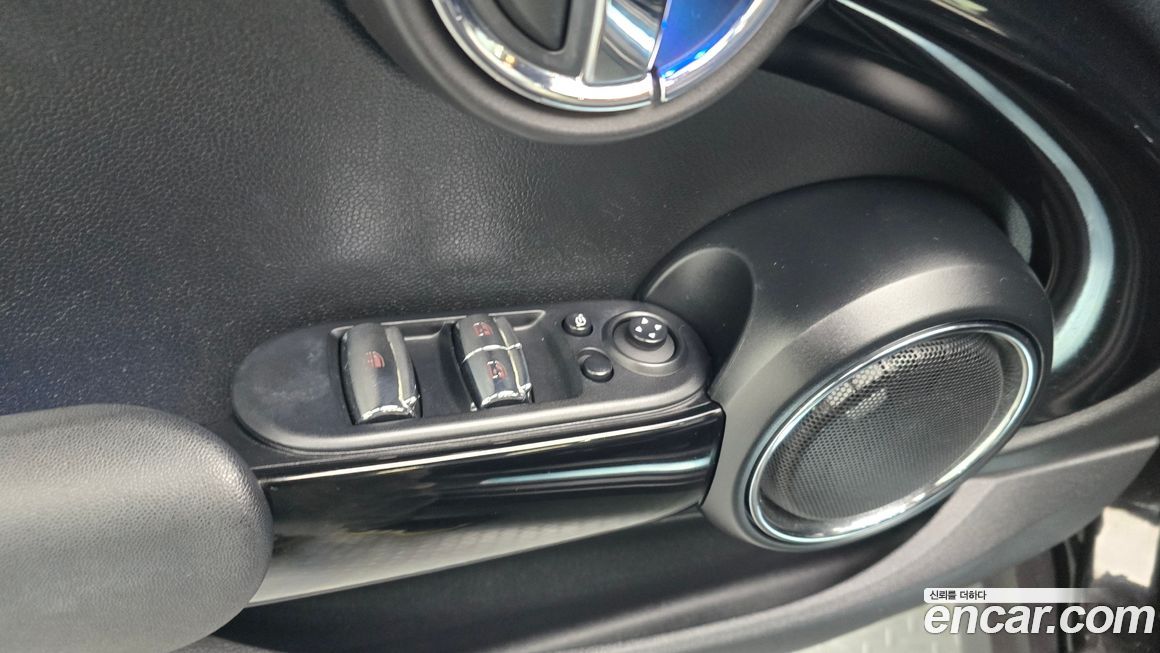 Mini Cooper Convertible 2020