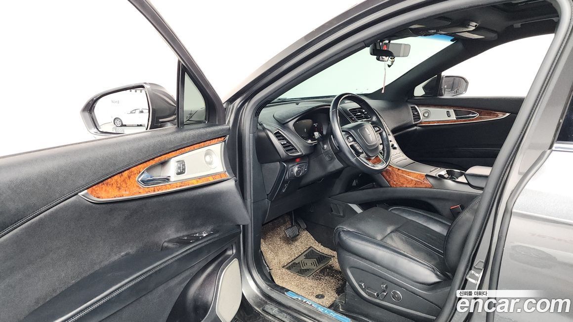 Lincoln Nautilus 2019