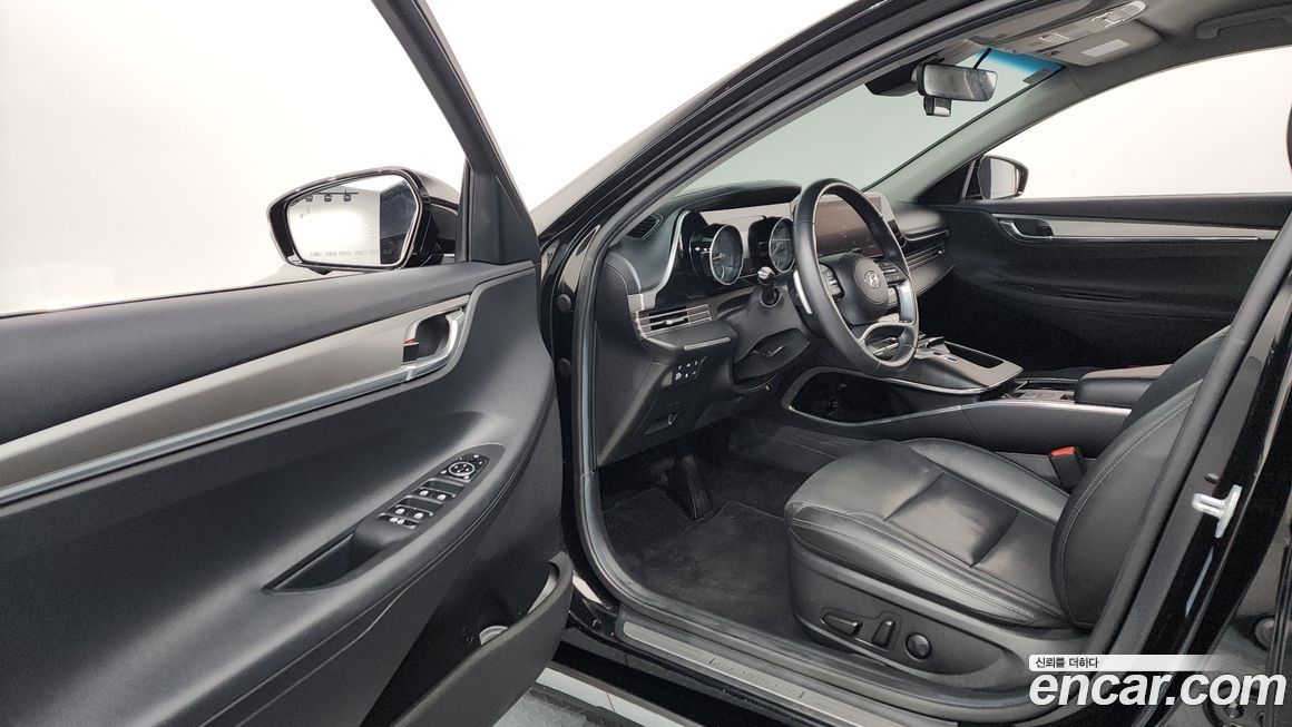 Hyundai Grandeur 2021