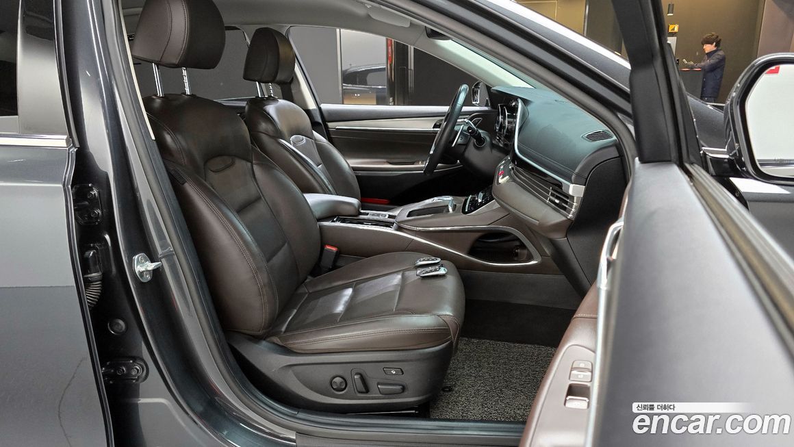 Hyundai Grandeur 2021