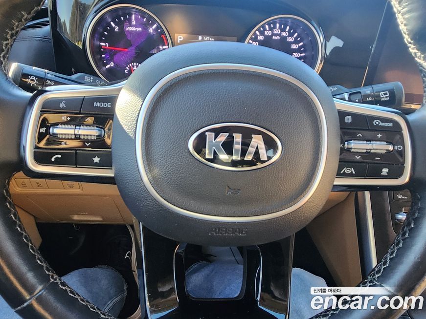 Kia Canival 2021