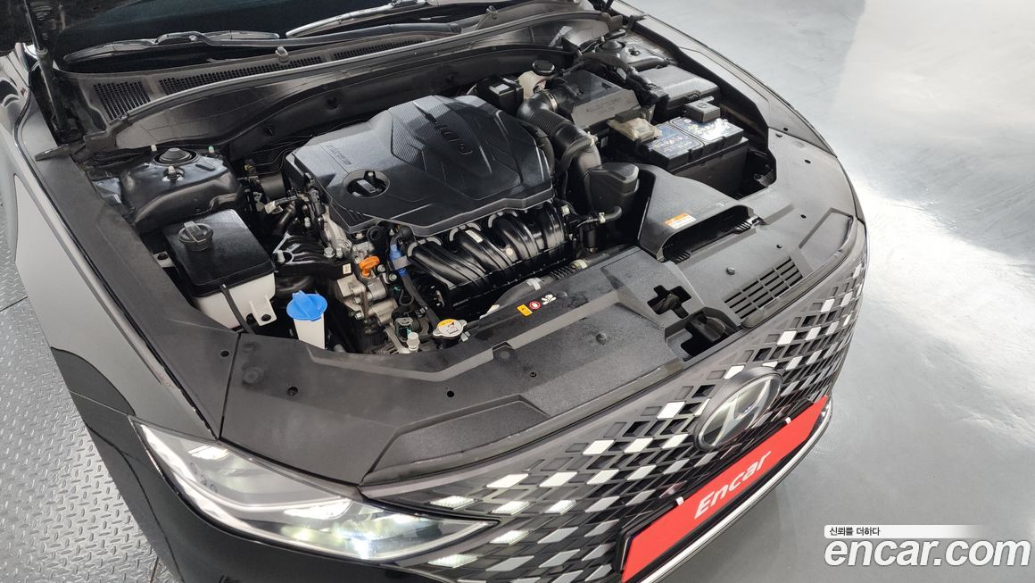 Hyundai Grandeur 2021