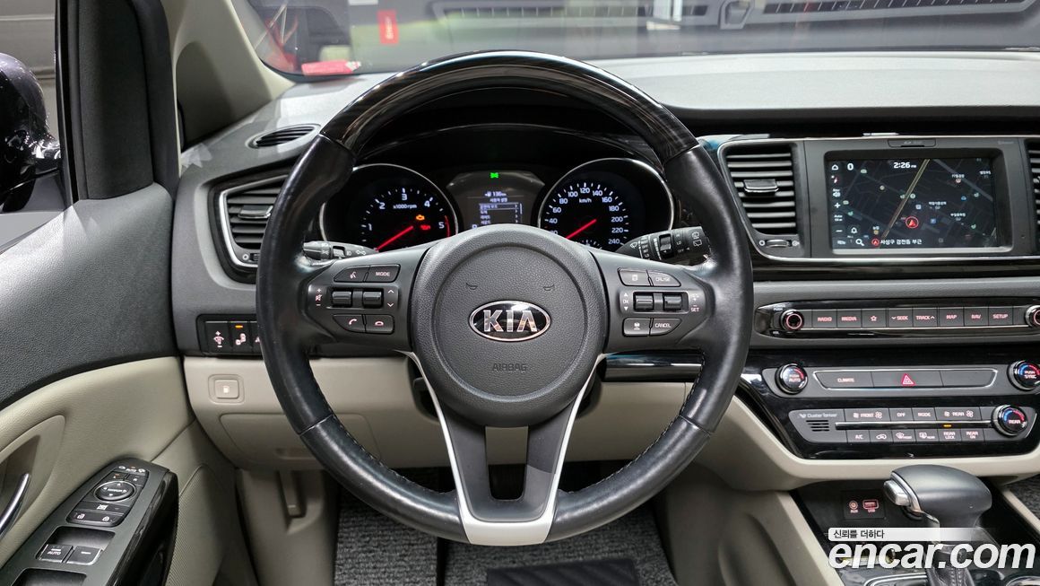 Kia Canival 2019