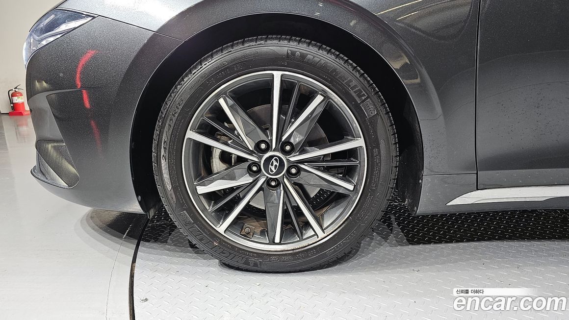 Hyundai Grandeur 2021