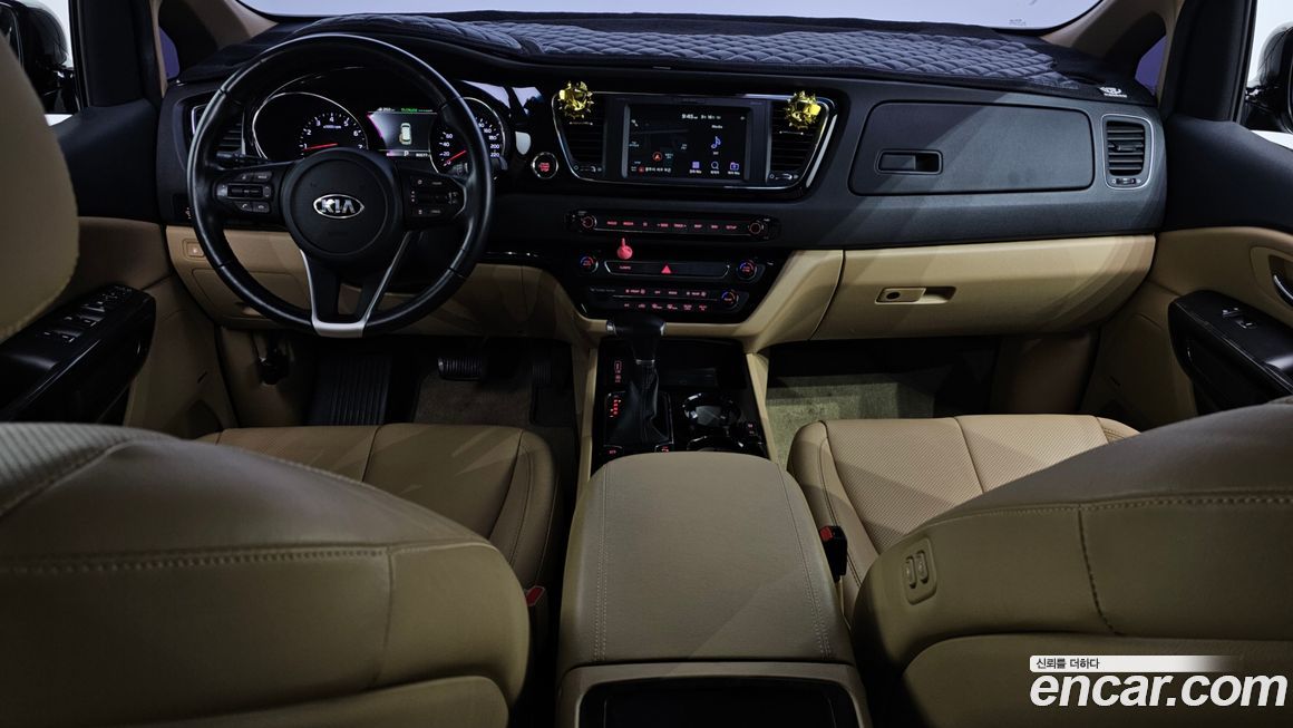 Kia Canival 2019