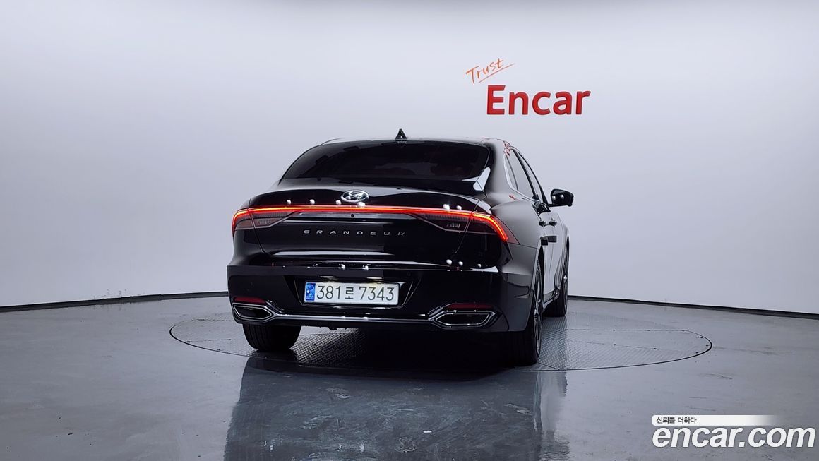 Hyundai Grandeur 2021