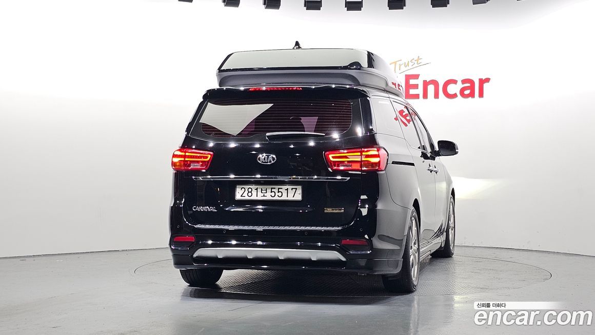 Kia Canival 2019