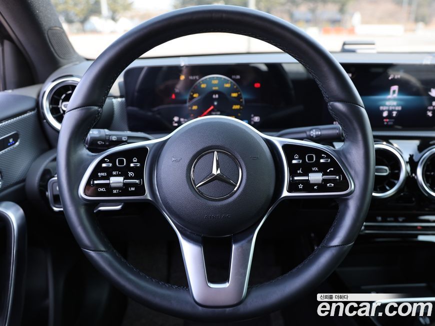 Mercedes-Benz A-Class 2021